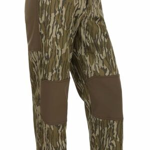Men's Woodland Camouflage Cargo Pants